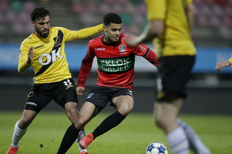 在这场备受 在这场备受