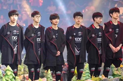 对手时提供 对手时提供