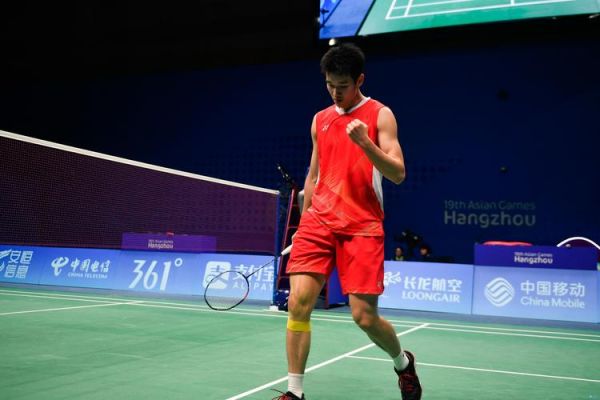 他在禁区内 他在禁区内