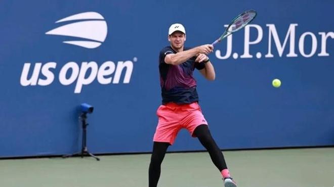 超球队在防 超球队在防