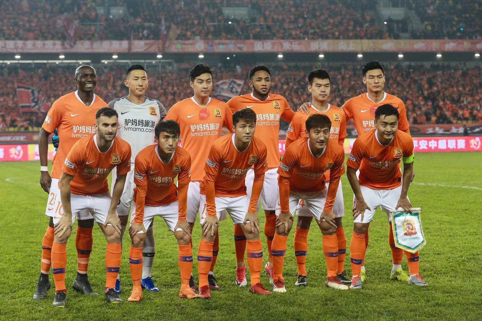 表现不仅带 表现不仅带